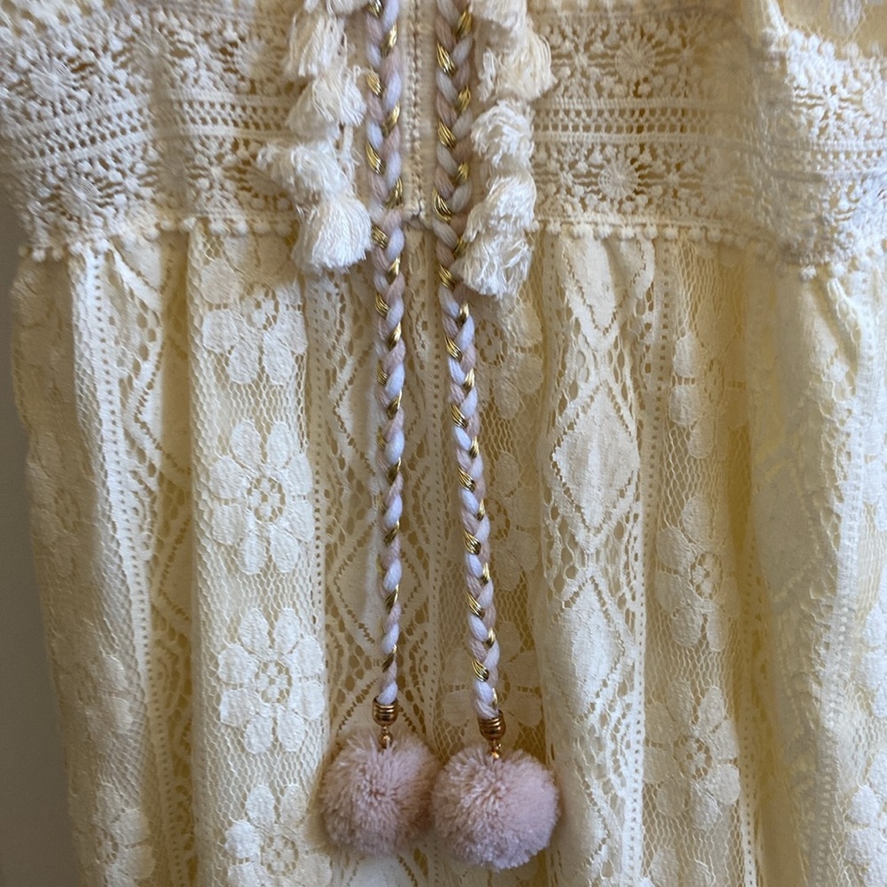 🆕 Cream Lace Maxi Dress with Pom Pom Details size Xl - Picture 2 of 6